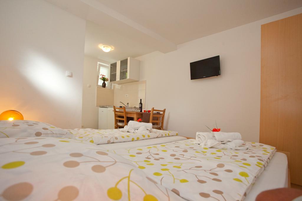 Apartment Meri سبليت الغرفة الصورة